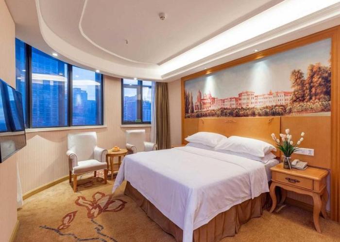 Vienna International Hotel Zhuzhou Railway Station Central Plaza