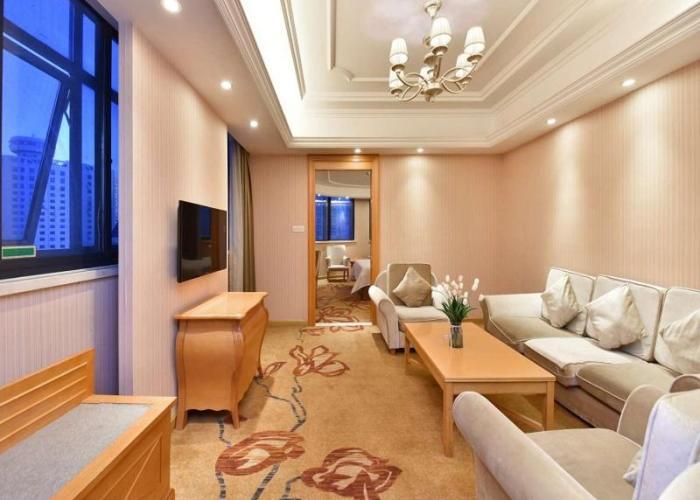 Vienna International Hotel Zhuzhou Railway Station Central Plaza