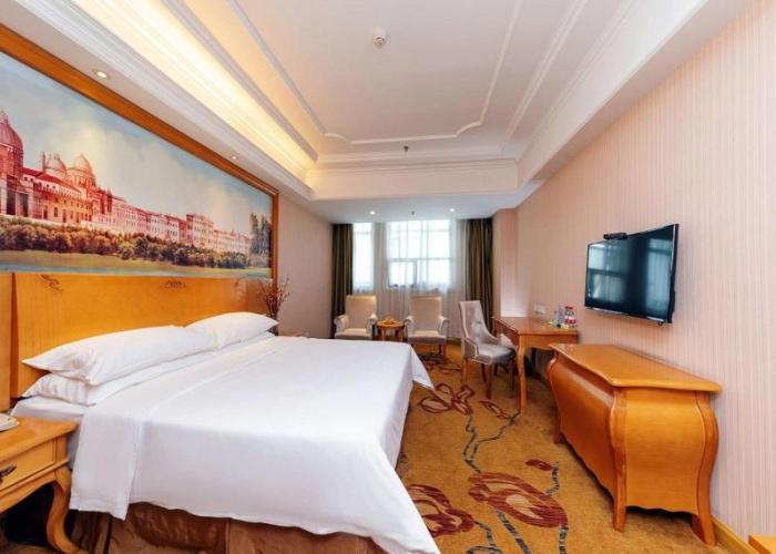 Vienna International Hotel Zhuzhou Railway Station Central Plaza