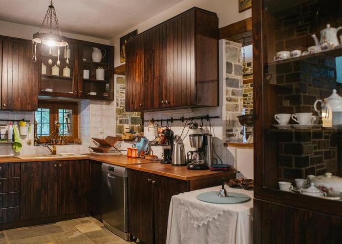 Eudora Full Guest House