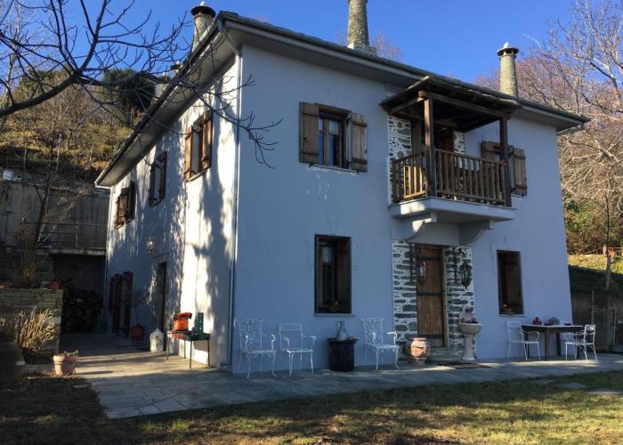 Eudora Full Guest House