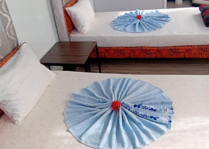 Shalini Garden Hotel & Apartments