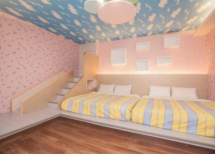 Cherry Blossom Motel