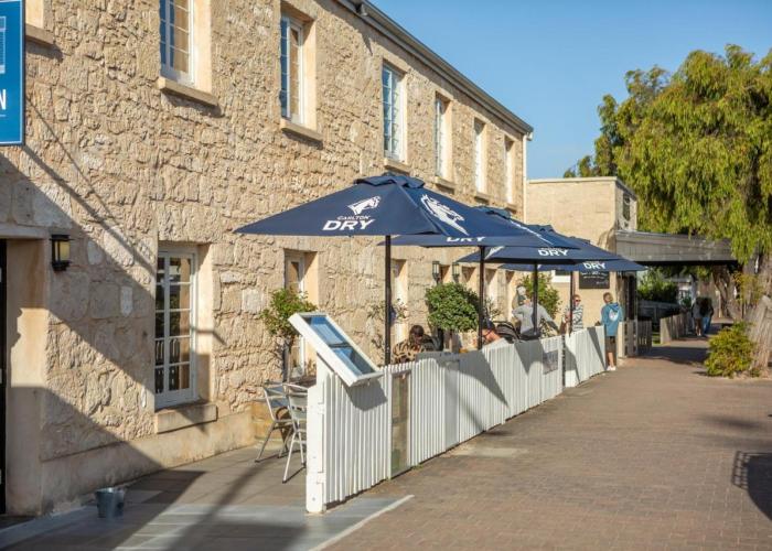 Caledonian Inn