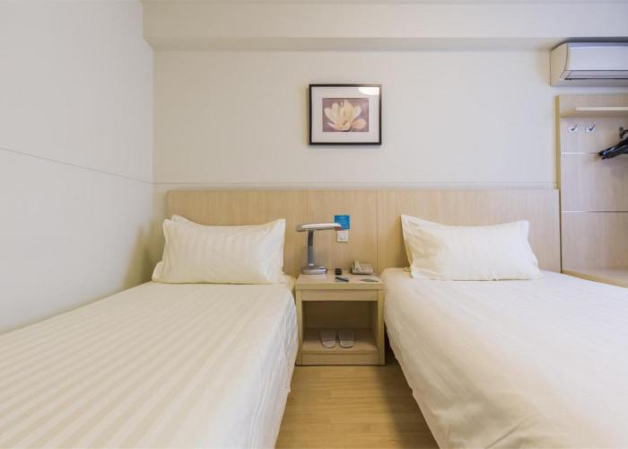 Jinjiang Inn Yantai Binhai Road Haiyun Road