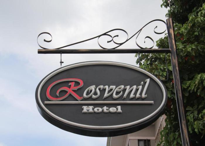 Rosvenil Hotel