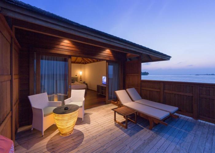Vilamendhoo Island Resort & Spa