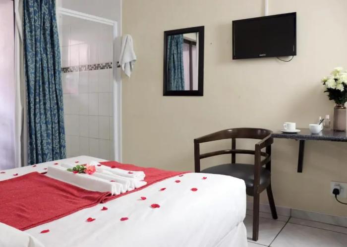Tribute Guest House Matala