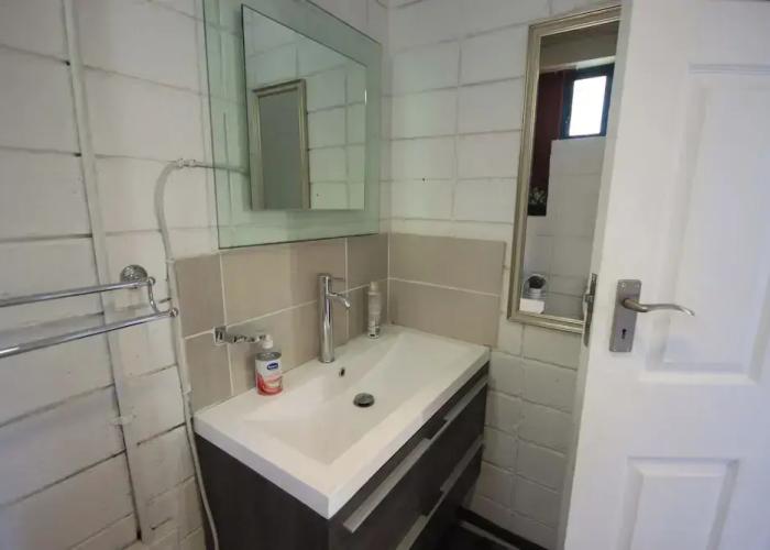 The Advocate Suites