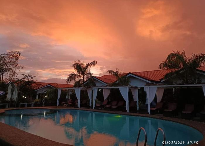 Garden Village Resort