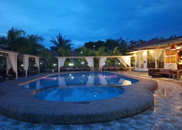 Garden Village Resort