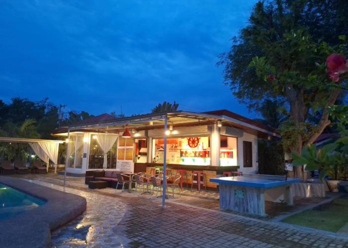 Garden Village Resort