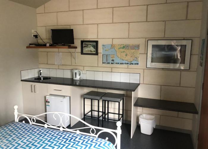 Port Campbell Guesthouse & Flash Packers