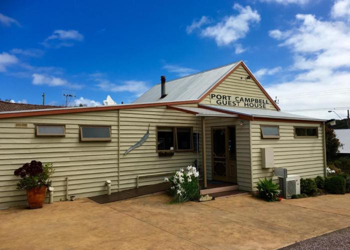 Port Campbell Guesthouse & Flash Packers