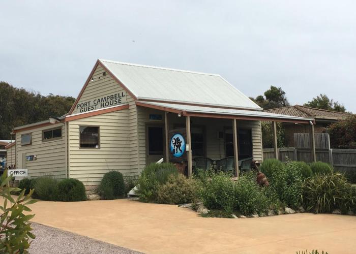 Port Campbell Guesthouse & Flash Packers