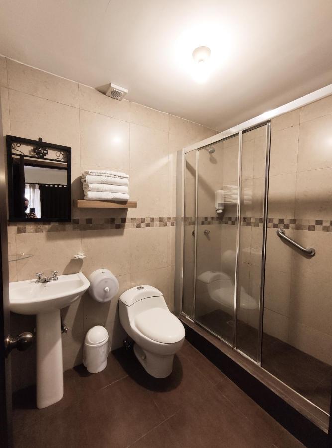 фото Hotel Casa Merced