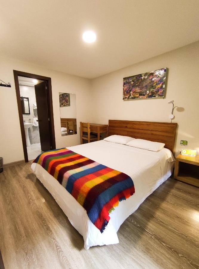 фото Hotel Casa Merced