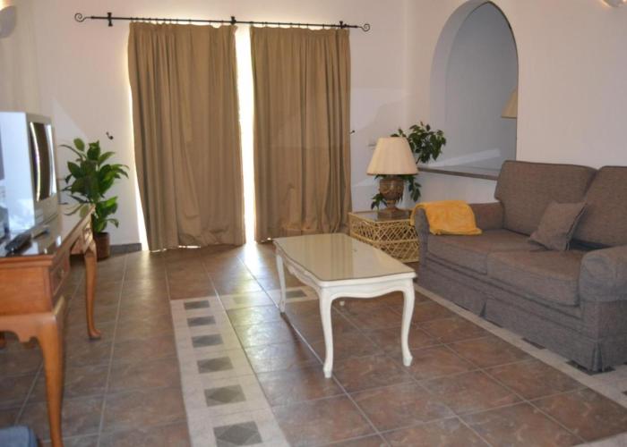 Ocean Club Apartment