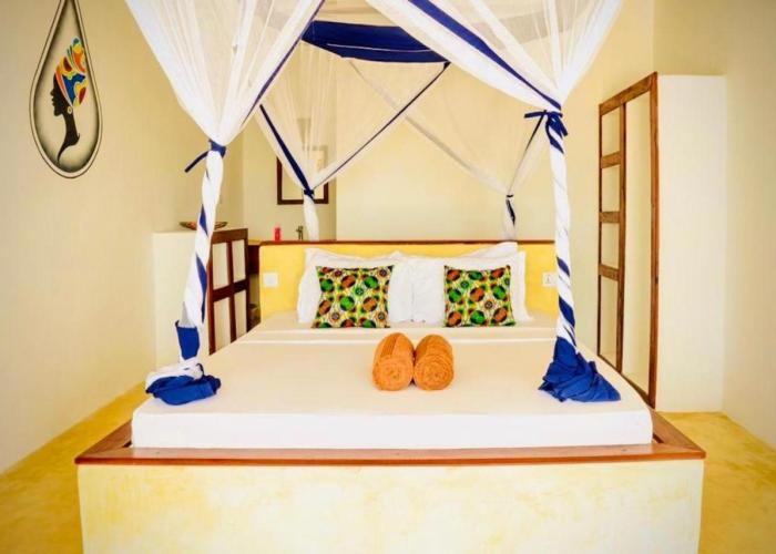 Mnana Beach Bungalows