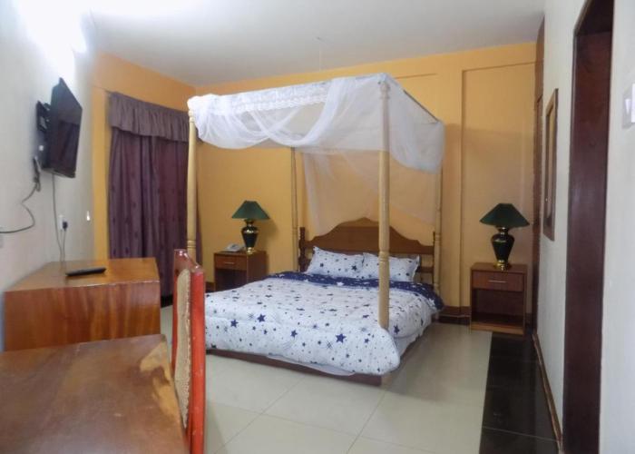 Kayegi Hotel Mbale