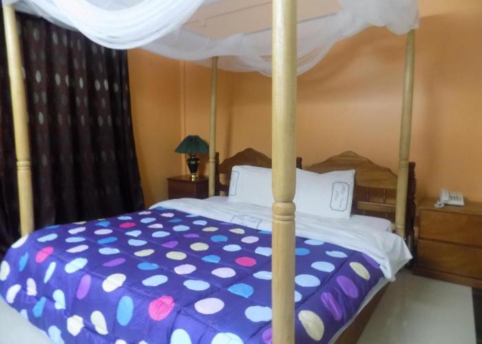 Kayegi Hotel Mbale