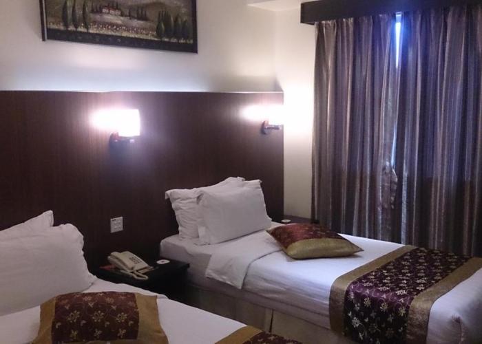 Hotel & Apartment Ambassador 3