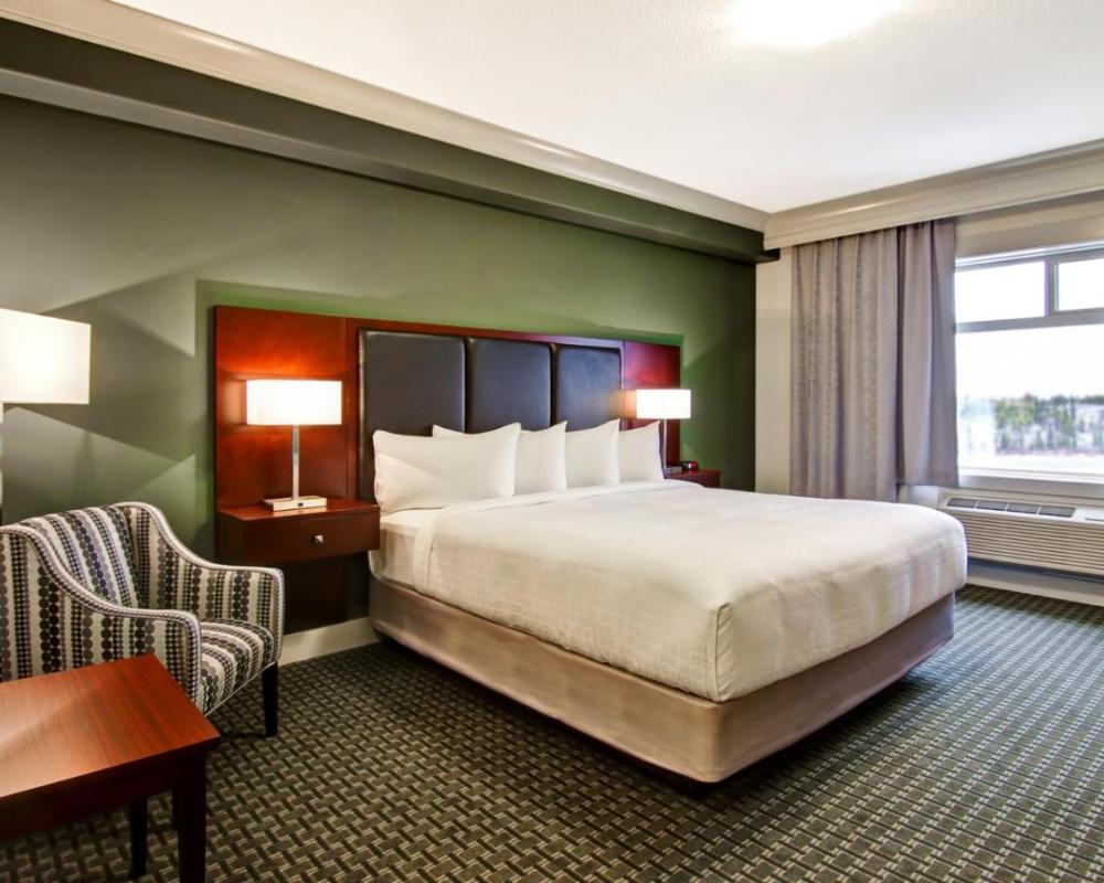 Chateau Nova Yellowknife