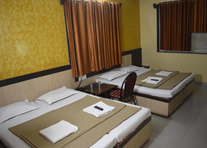 Hotel Sai Vishwa