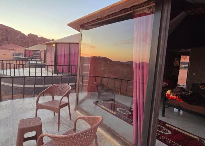 Wadi Rum Candles Camp