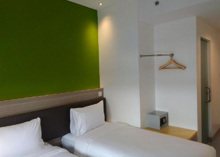 Amaris Hotel Margorejo Surabaya
