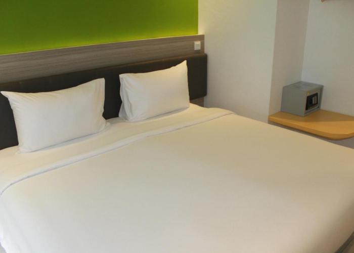 Amaris Hotel Margorejo Surabaya