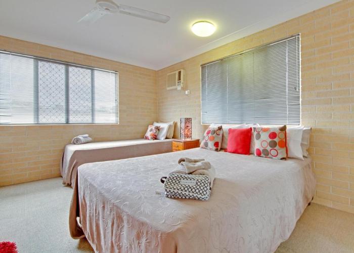 Murray Street Apartments