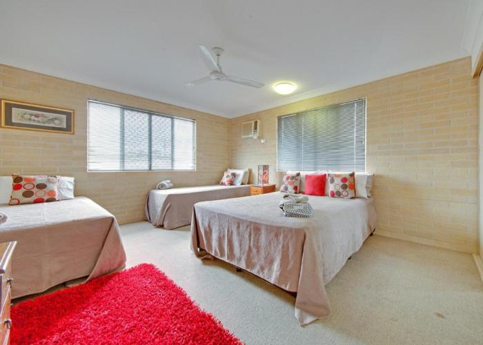 Murray Street Apartments