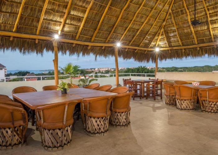 Punto Mita Suites