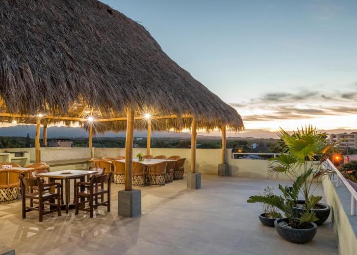 Punto Mita Suites