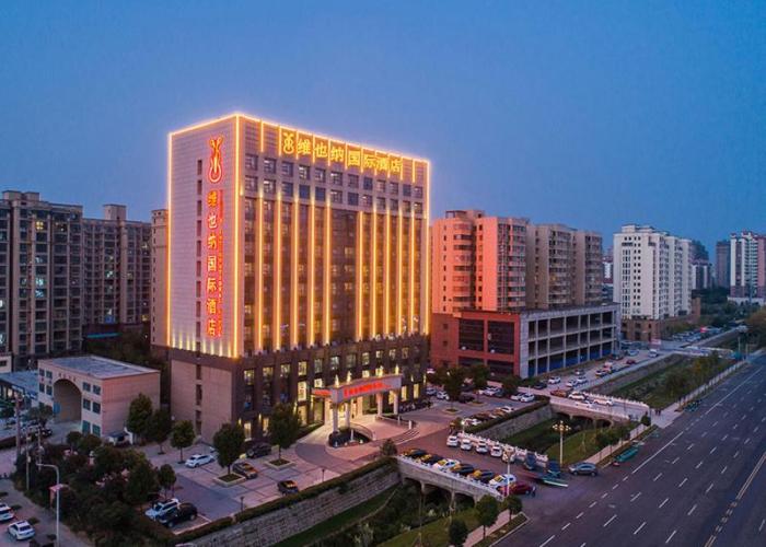 Vienna International Hotel Xinyang Yangshan New District