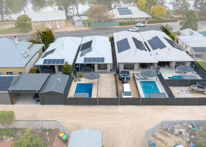 Renmark River Villas and Boats & Bedzzz
