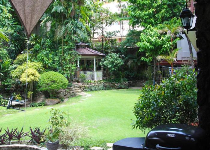 New Manila Suites