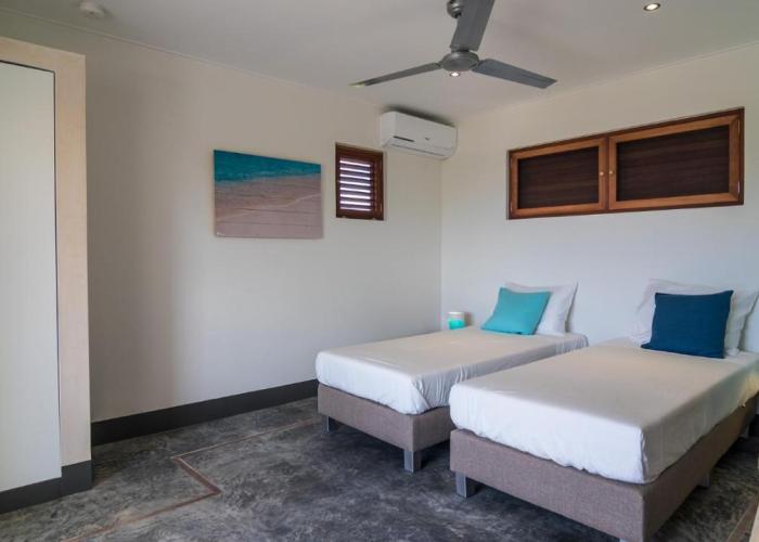 BEACHES ocean view apartments Bonaire