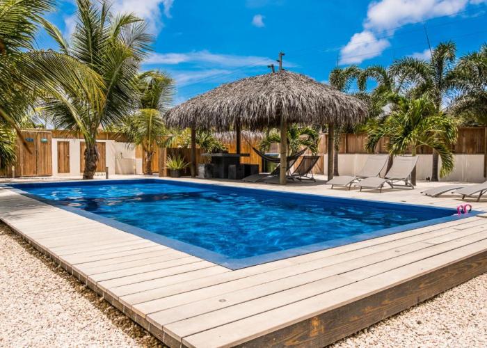 BEACHES ocean view apartments Bonaire