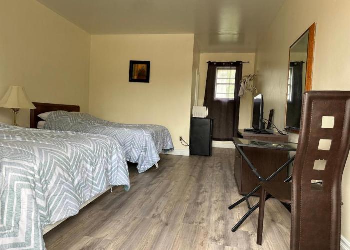Carriage Inn Motel