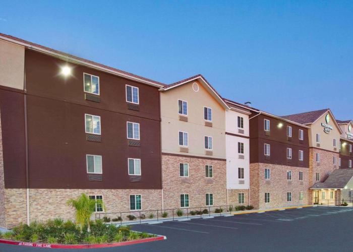 WoodSpring Suites Bakersfield