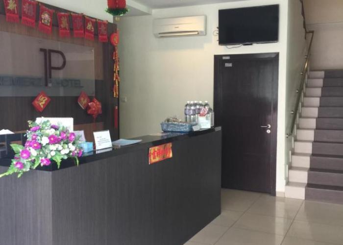 Premierz Hotel