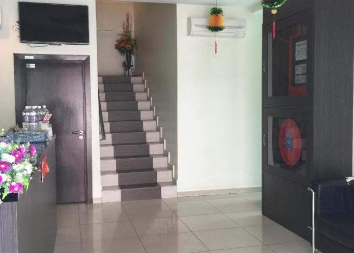 Premierz Hotel