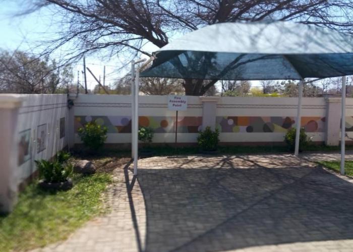 Chiloto Guest House
