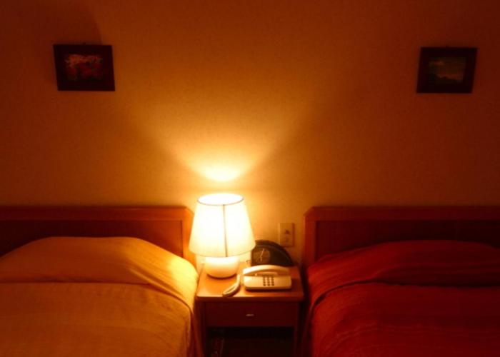 Hillside Inn Sirocco