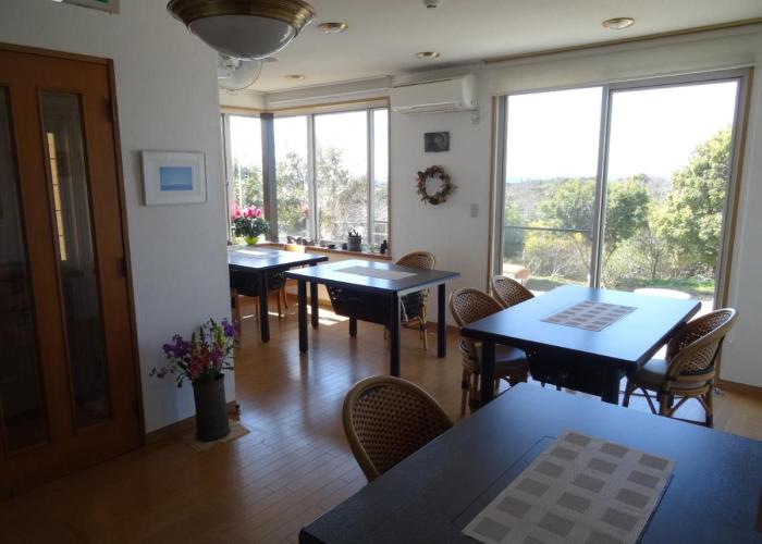 Hillside Inn Sirocco
