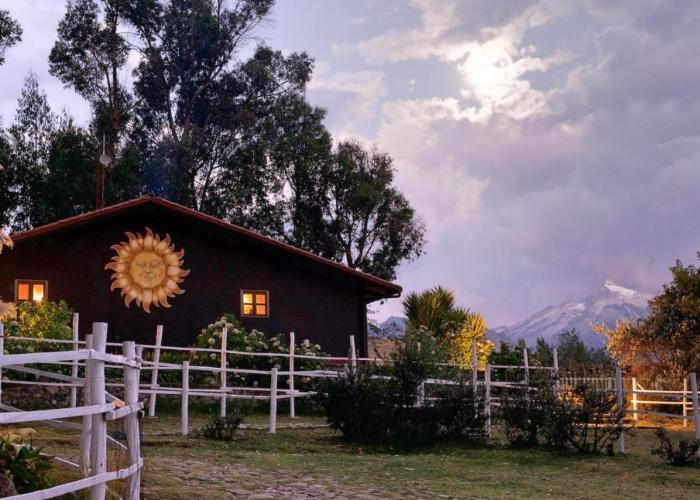 The Lazy Dog Inn a Mountain Lodge