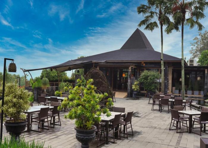 Abhayagiri - Sumberwatu Heritage Resort