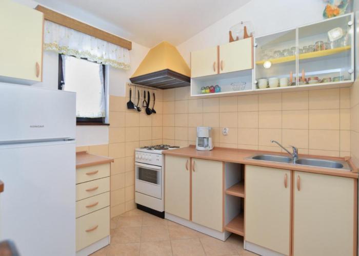 Apartments Vrcevan 811